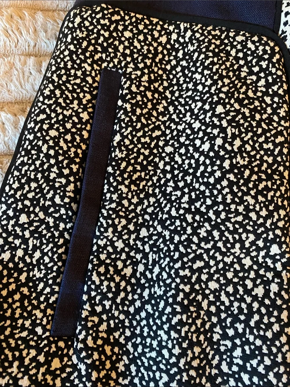 NWT, Printed A-Line Skirt with Contrast Pocket Panels - Black & White. Size 4